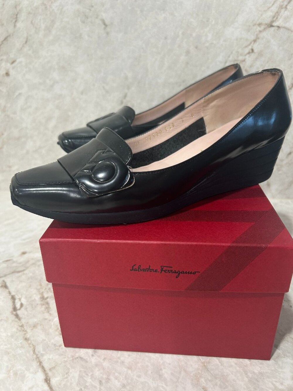 black calf ferragamo "my freedom" wedge 9B
